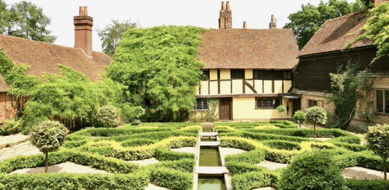 lucy summers garden design consultancy